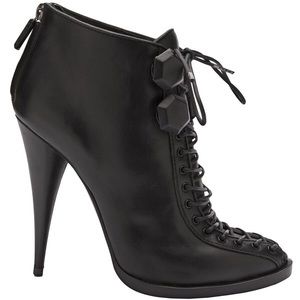 LIKE NEW GIVENCHY Lace Up Leather Booties Sz 37